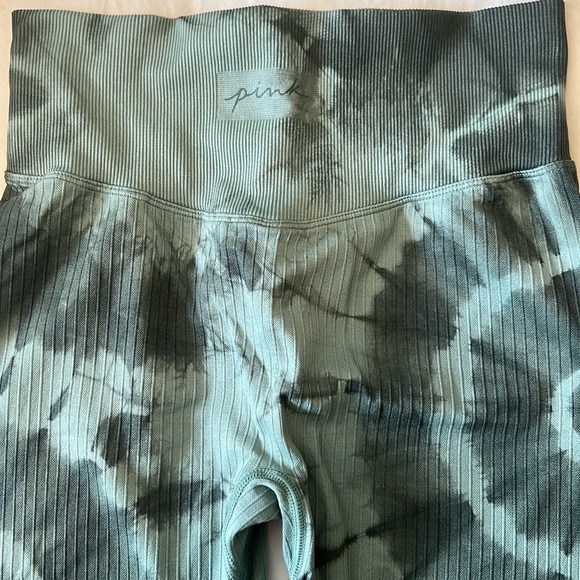 Pink Active Capri - Picture 2 of 2